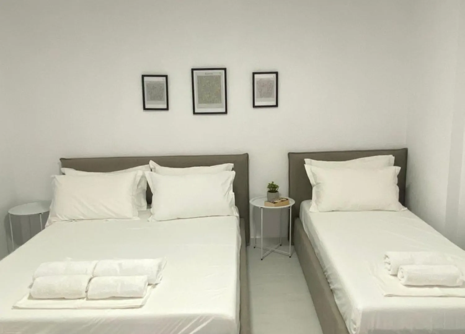 Lulu Suites - Gray Golem  Albania