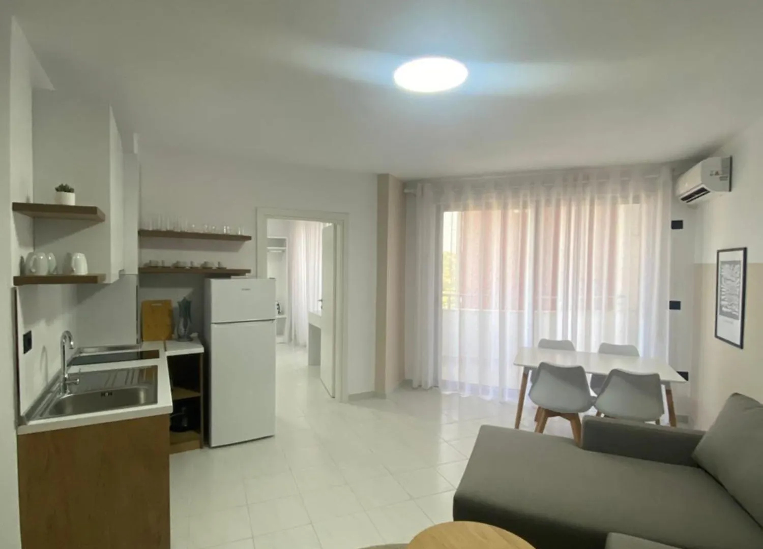 Lulu Suites - Gray Golem  0*, Golem (Tirana)